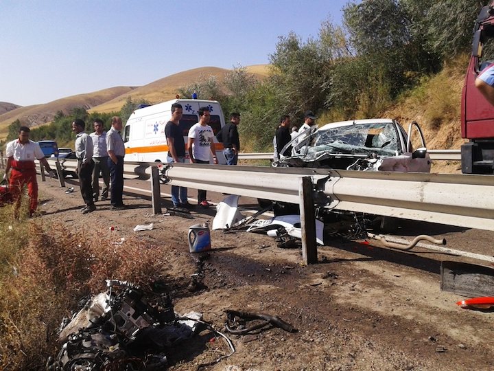 تصادف در محور فرعی فارسبان- برزول یک کشته و ۲ مجروح برجای گذاشت