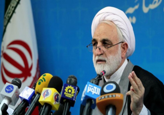 انتقاد از رفتار مغرضانه سازمان های بین المللی/ فساد، عامل فروپاشی کشورهاست