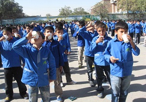 توزیع شیر مدارس همچنان در انتظار تامین اعتبار