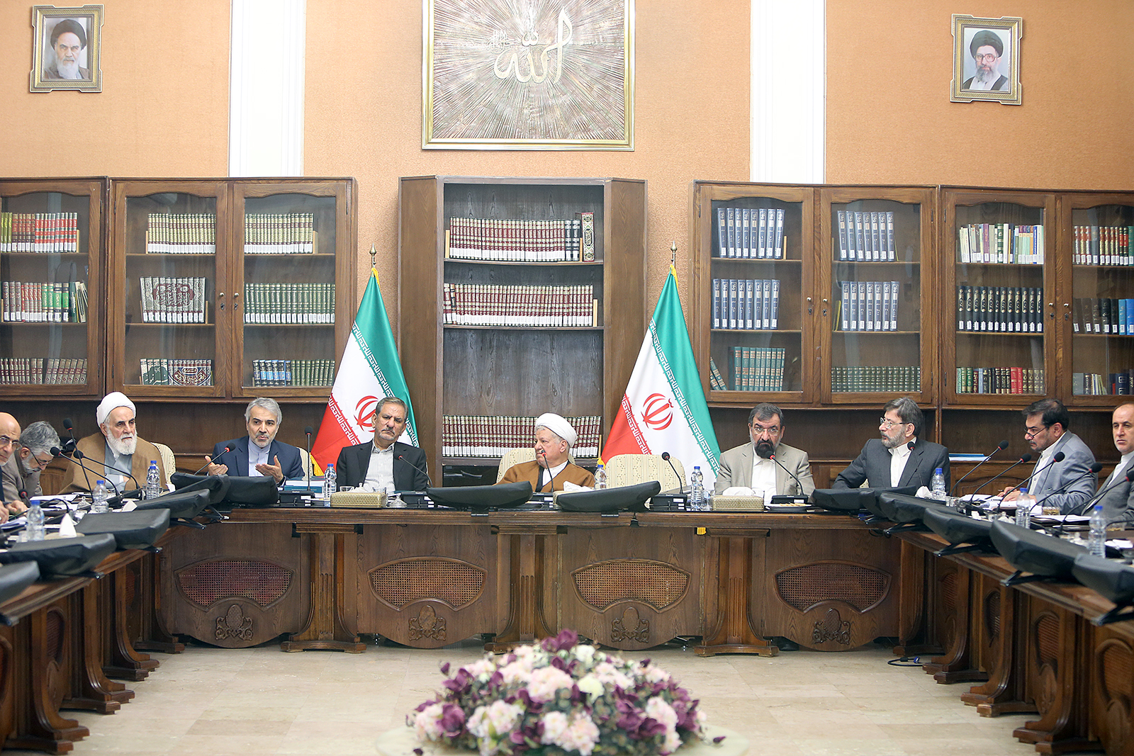 گزارش معاون اول و سخنگوی دولت از لایحه برنامه پنج ساله ششم توسعه