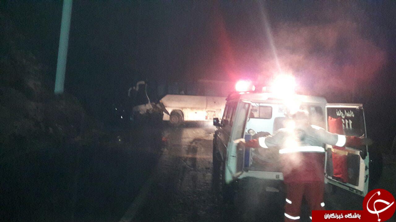 لغزندگی جاده و منحرف شدن اتوبوس در محور تکاب به شاهین&zwnj;&zwnj;&zwnj;&zwnj;دژ + تصاویر