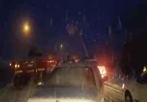 بارش برف وکولاک شدید در گردنه رازان + فیلم