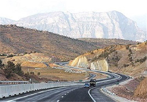 اتمام طرح بزرگراه جهرم- شیراز تا پایان سال