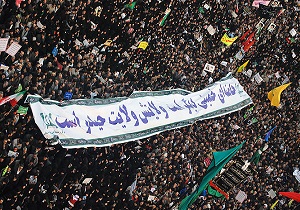 بصیرت و ولایتمداری ملت ایران حماسه 9 دی را رقم زد