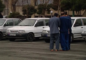 دستگیری کلاهبردارانی که خودرو جعل می&zwnj;کردند! + فیلم