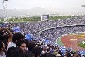 واکنش سرپرست استقلال به محرومیت تماشاگران آبی پوش