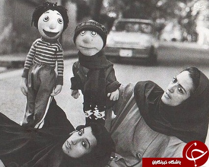 عکس/ عروسک&zwnj;گردان &laquo;کلاه قرمزی&raquo; در دهه هفتاد