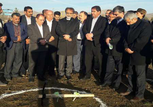 آغاز عملیات اجرایی 2 طرح عمرانی با حضور معاون وزیر صنعت