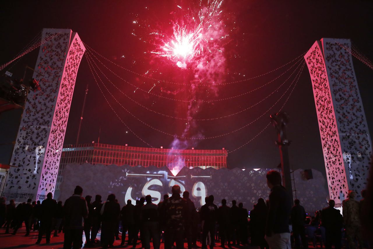 نمایشی با موضوع فتنه 88 و حماسه 9 دی در میدان امام حسین (ع) اجرا شد