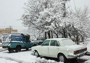 فعالیت ادارات و مدارس با تأخیر آغاز شد