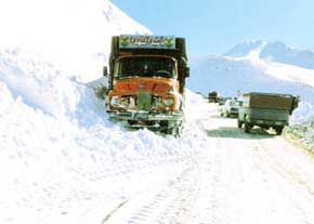 بازگشایی گردنه اسدآباد همدان