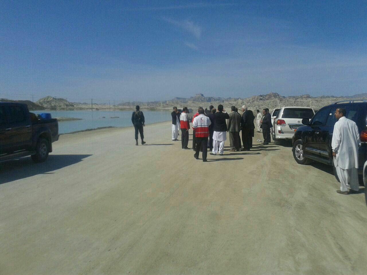 بازدید نماینده رییس جمهور ازمناطق سیل زده جنوب سیستان وبلوچستان