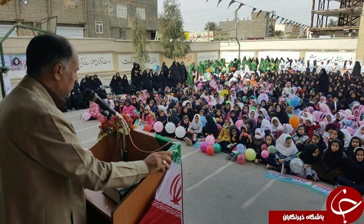 آغاز جشن های دهه فجر با نواخته شدن زنگ گلبانگ انقلاب در سیستان و بلوچستان+تصاویر