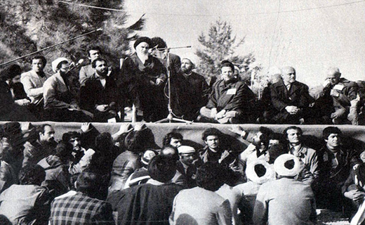 طنین&zwnj;هایی که خاطره ساز شد/نواختن زنگ انقلاب در سراسر کشور