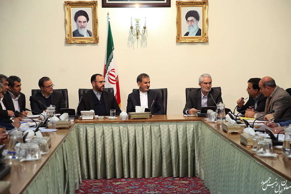 انتقال آب از خلیج فارس و دریای عمان به استان كرمان باید تسریع شود