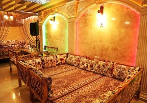 ۴۰۰ سفره‌خانه سنتی بدون مجوز در قم