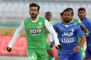 بازیکن ماشین&zwnj;سازی به بیمارستان منتقل شد