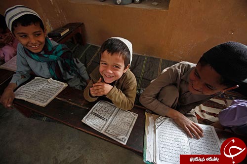 کلاه بادکنکی بر سر پرنس چالز تا تمسخر نایجل فراژ در پارلمان اروپا//////////