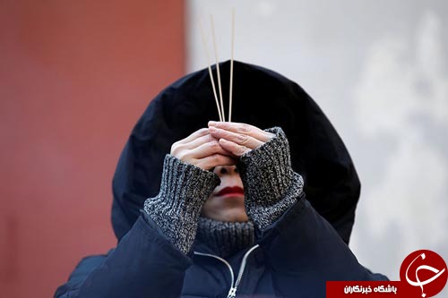 کلاه بادکنکی بر سر پرنس چالز تا تمسخر نایجل فراژ در پارلمان اروپا//////////