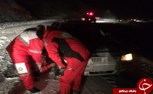 امدادرسانی به بیش از  700  گرفتار در برف