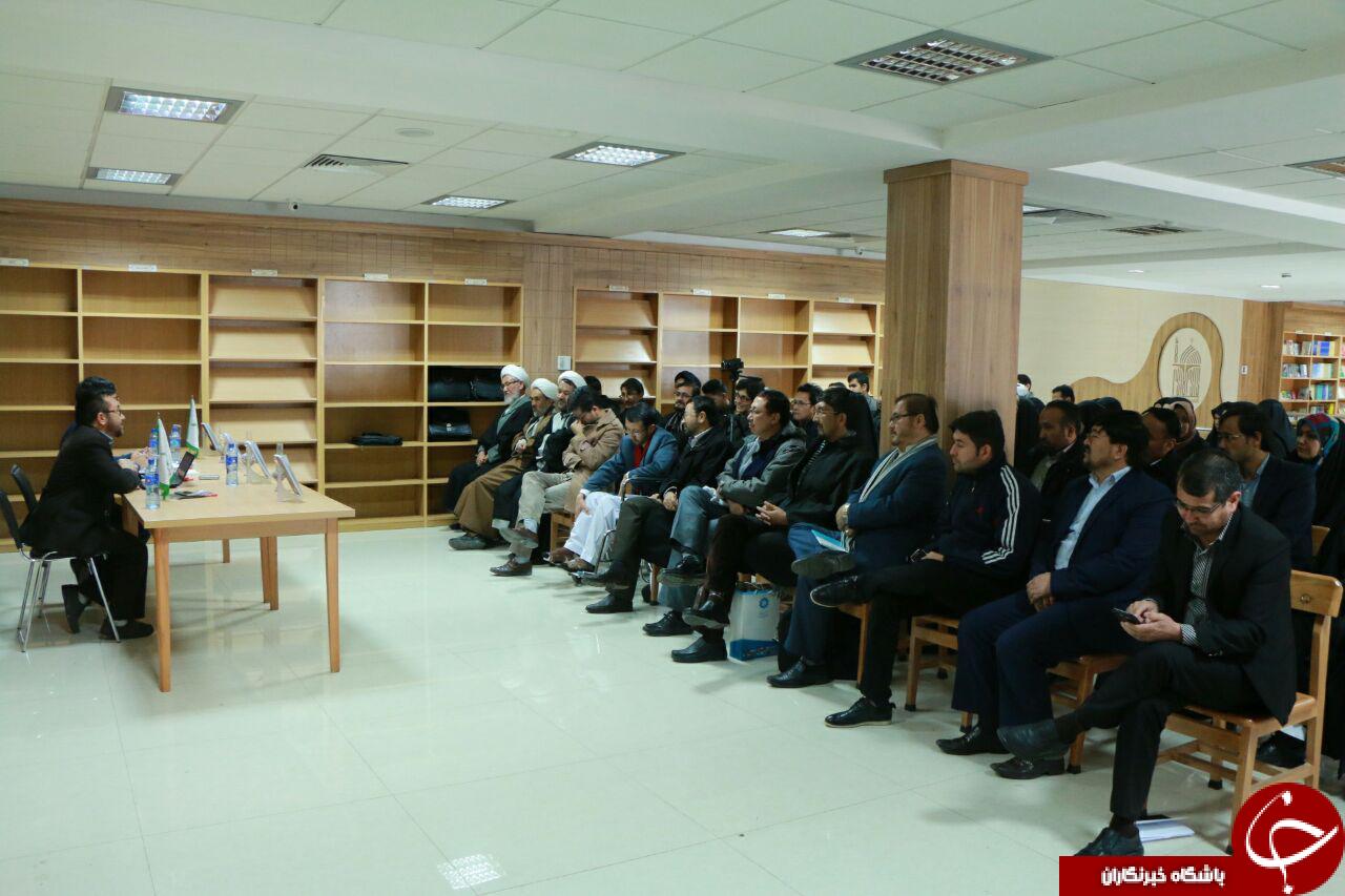 نقد و بررسی مجموعه شعر &laquo;فریاد روشنایی&raquo; در کانون کلمه