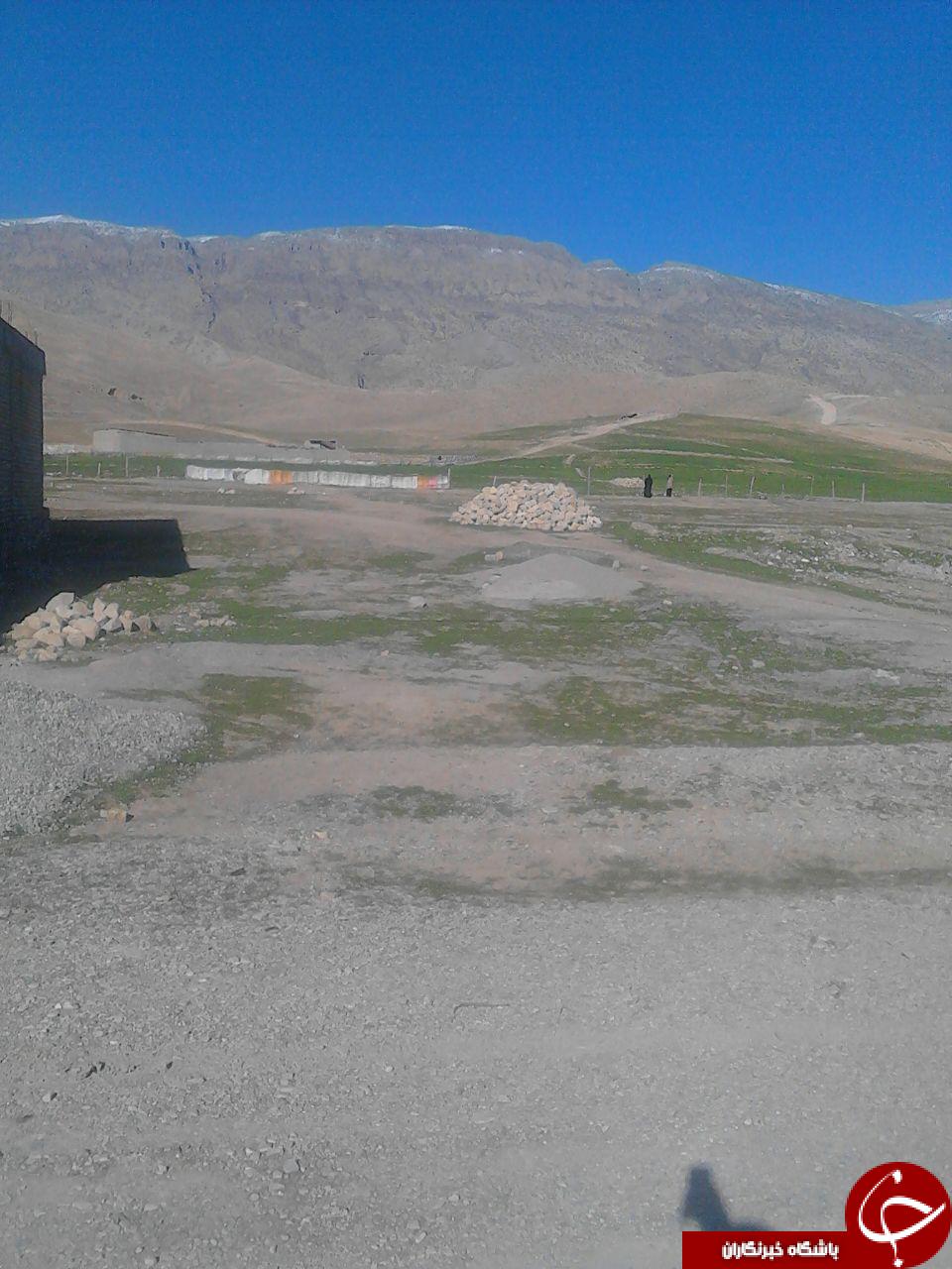 نبود امکانات اولیه شهری در روستای هفت چشمه + تصاویر