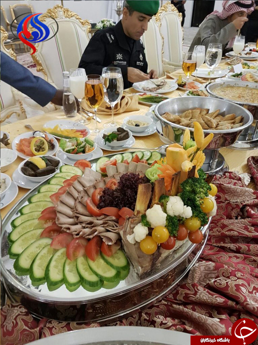 غذاهای شاهانهای که فقط برای شاه عربستان تهیه میشود +تصاویر غذاهای شاهانهای که فقط برای شاه عربستان تهیه میشود +تصاویر
