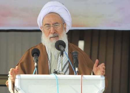 امام جمعه تبریز : برپایی عدالت از اصلی ترین رکنهای حکومت اسلامی
