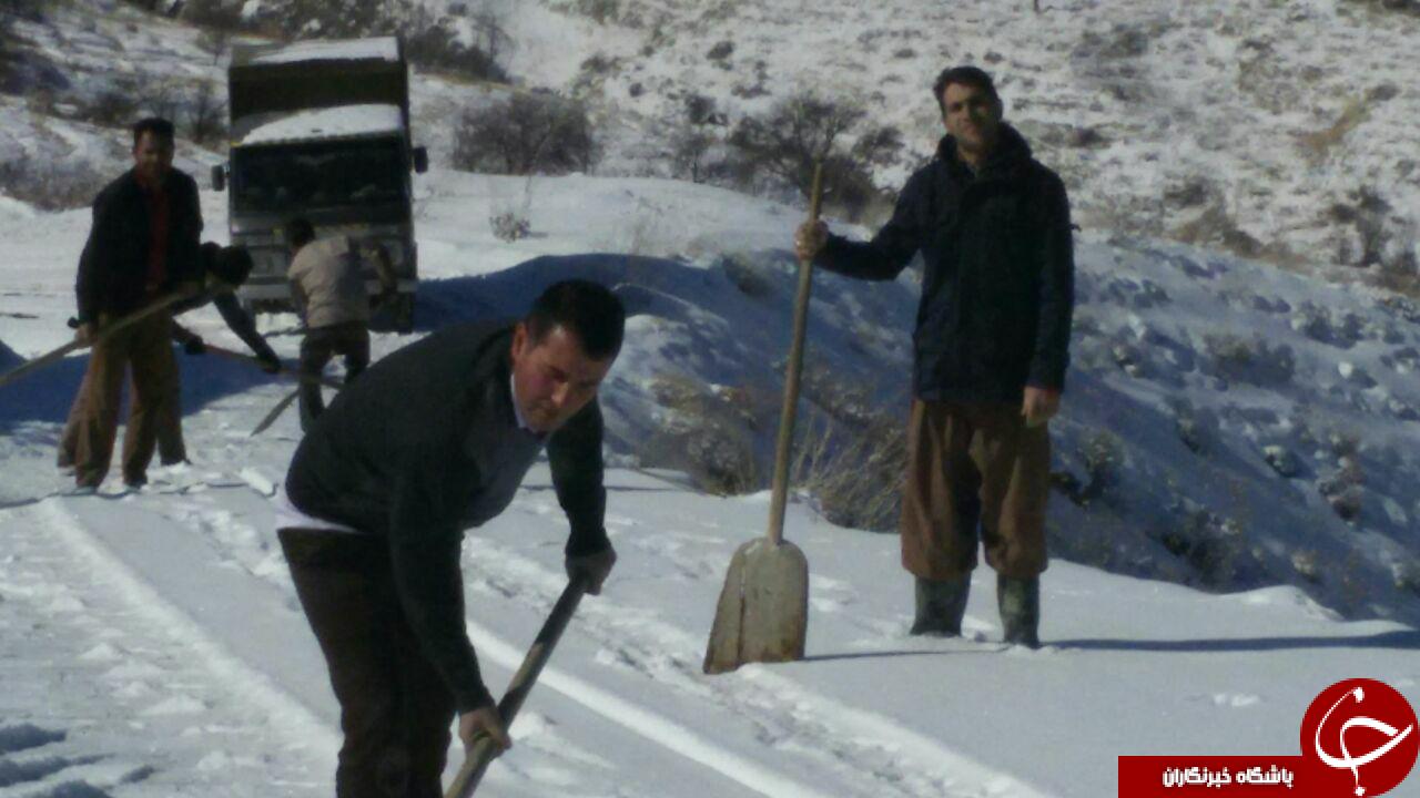 بازگشایی راه ارتباطی &laquo;چرلانقوش&raquo; با همت اهالی روستا + تصاویر