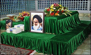 تجدید میثاق جهادگران و دانشگاهیان با آرمان&zwnj;های امام