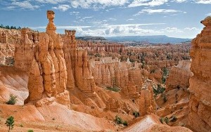 بهره برداری از کمپ گردشگری قلعه بهستان