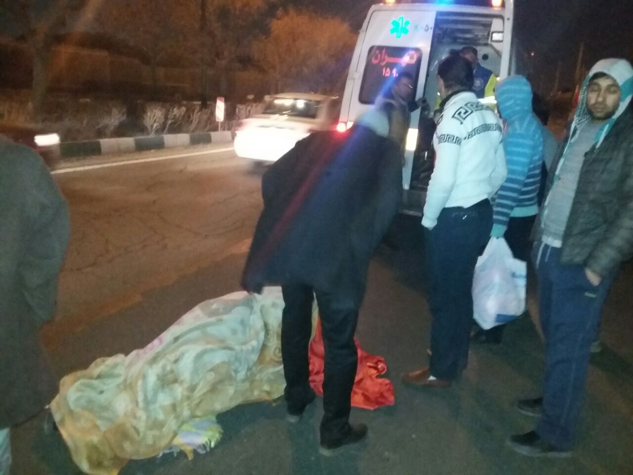 جراحت سنگین هوادار پرسپولیس در حوالی ورزشگاه+تصاویر