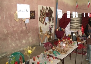 برپایی نمایشگاه توانمندی های زنان روستائی آبیک