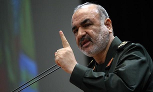 نظام استکبار قادر به مقابله با یک پشه هم نیست