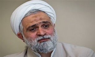 بیش از سه سال است که نقشه مهندسی فرهنگی کشور خاک می خورد/آمار ازدواج دانشجویی پایین آمده