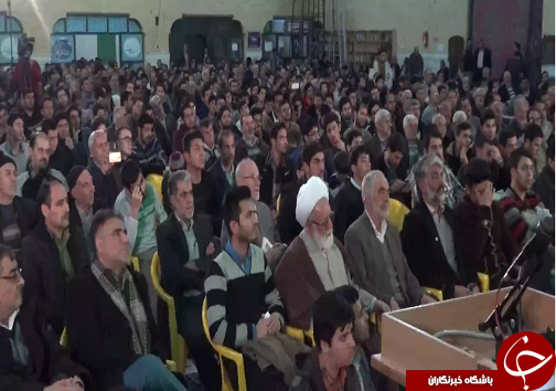 تجمع بزرگ جوانان و دانشجویان انقلابی