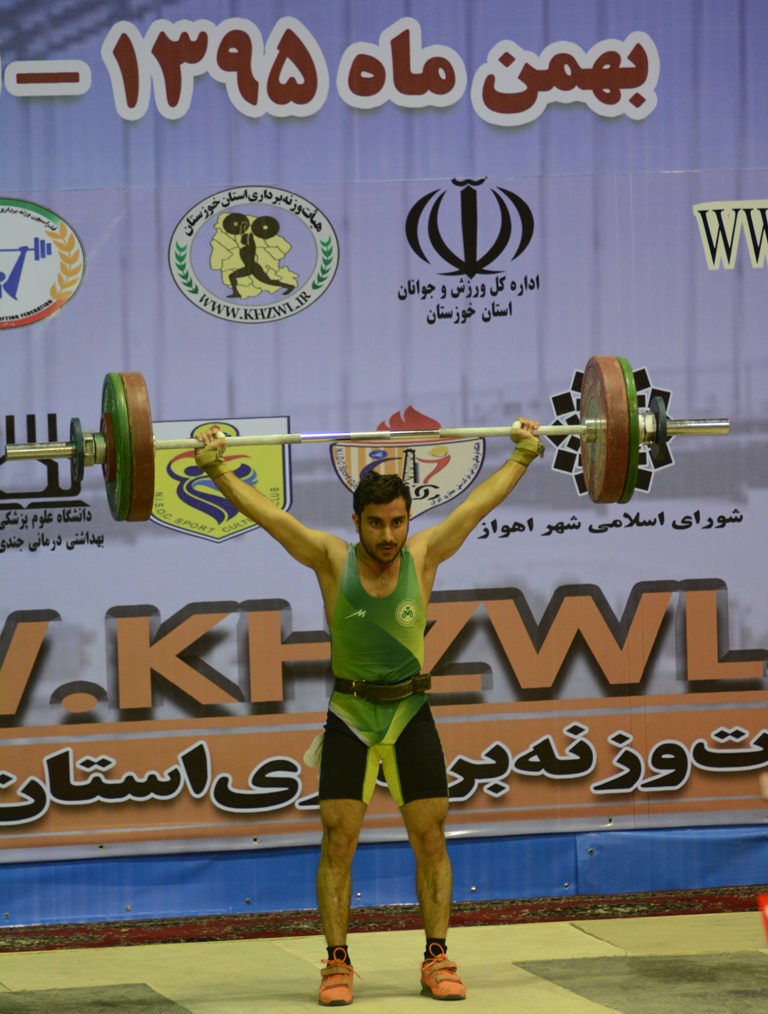 نخستین طلا به گل پرور، وزنه بردار همدان رسید