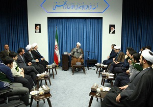 دیدار نمایندگان تشکل‌های دانش‌آموزی با امام جمعه
