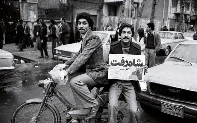 وقتی جوانان ستون به سقف انقلاب اسلامی می&zwnj;زدند