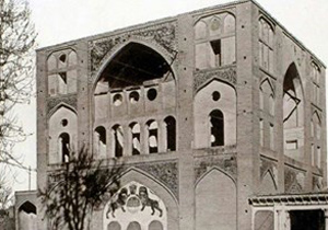 تصویب طرح بازسازی کاخ جهان‌نما
