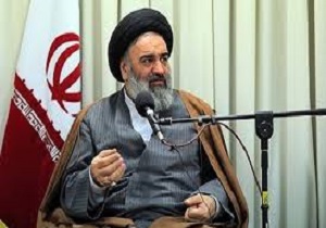 گفتمان انقلاب اسلامی امنیت پایدار را به دنبال دارد