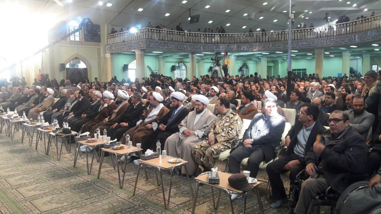 بزرگی انقلاب ایران هر روز پیشرفت می یابد