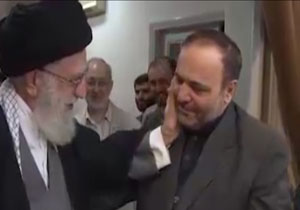 علی خوش‌لفظ خطاب به رهبر انقلاب: با اينکه شیمی‌درمانی می‌شوم و خیلی درد دارم؛ شما را که دیدم دردهایم رفت+فیلم
