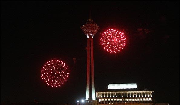 طنین الله اکبر در شب 22 بهمن طنین انداز می شود