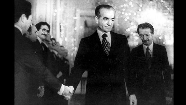بهمن 57 خط پایانی بر جاسوسی آمریکا در ایران/ وجود سلطنت در گرو سکوت درباره جاسوسی آمریکایی&zwnj;ها