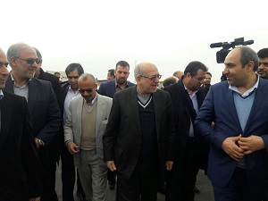 وزیر صنعت وارد استان مرکزی شد
