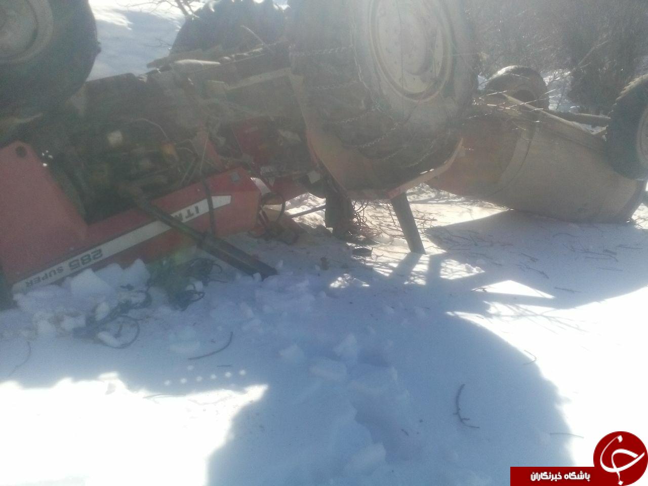 واژگونی تراکتور در نیچکوه +تصاویر