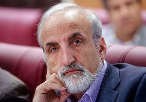 رشد چشمگير متخصصان پزشكى، دستاورد مثال&zwnj;زدنی انقلاب اسلامى