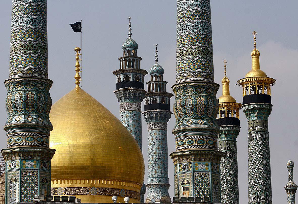 قم؛ شهری سرشار از نور و معنویت + تصاویر