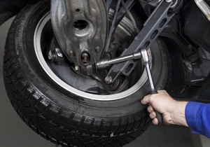نشانه خرابی در سیستم تعلیق خودرو چیست؟